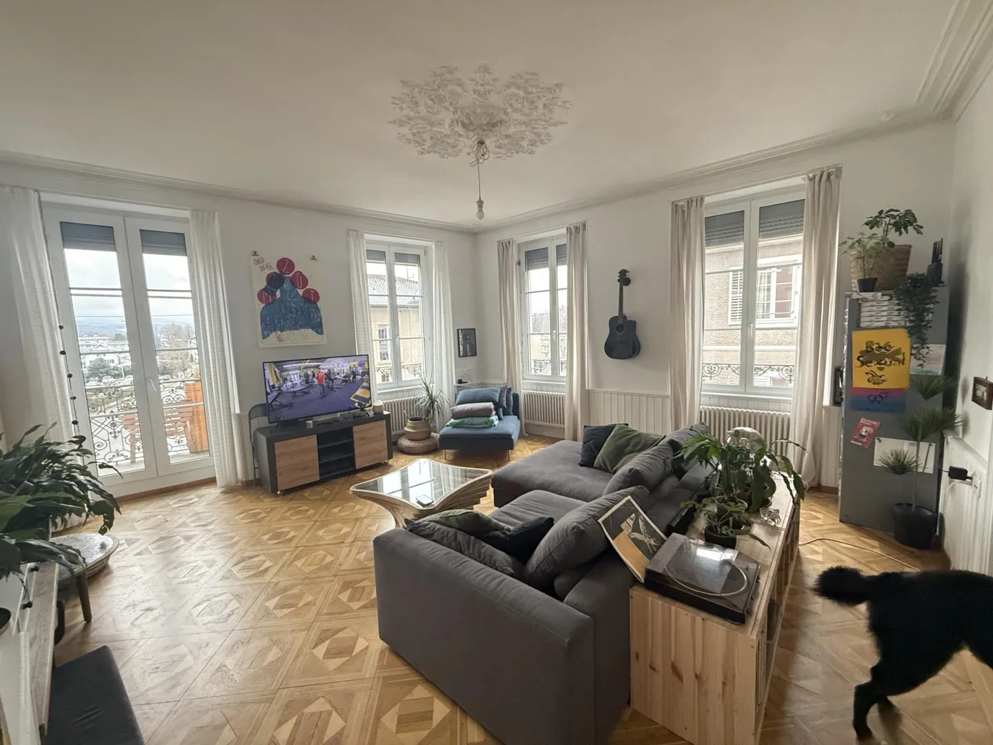 Lumineux et grand 4 pièces avec balcon au coeur de Porrentruy - 2ème étage - Photo 5 sur 13