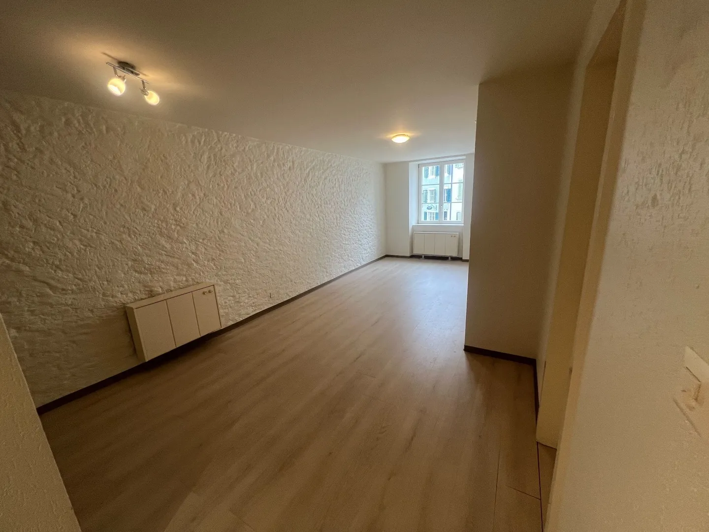 Schöne 2,5-Zimmer-Wohnung in der Altstadt im 1. oder 2. Stock - Foto 11 von 11
