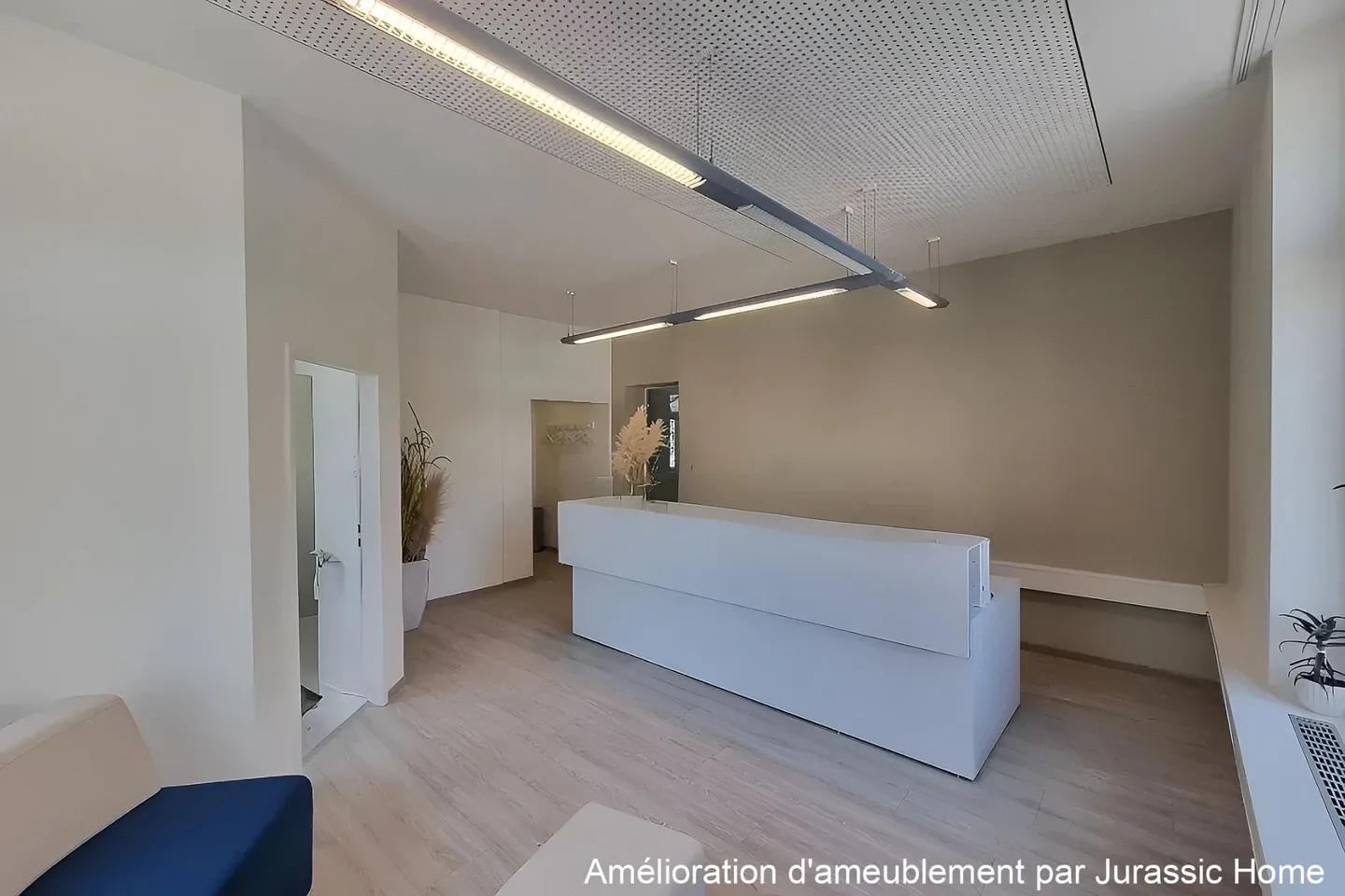 Rent in Porrentruy - Office space of 207 m² with terraces, panoramic view, air conditioning and parking - Photo 4 of 13