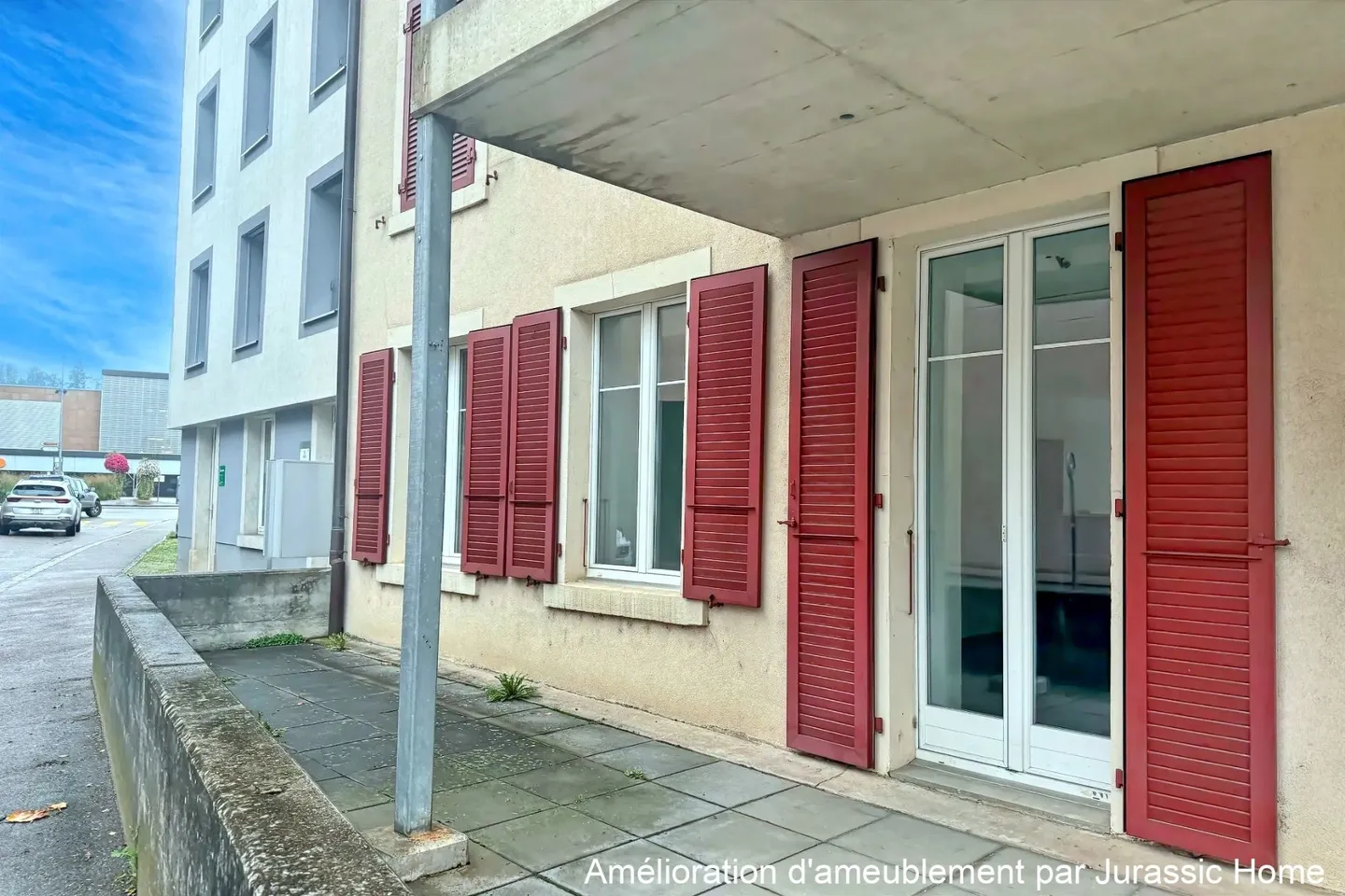 Unique commercial space with terrace for rent in the heart of Porrentruy - Photo 2 of 7