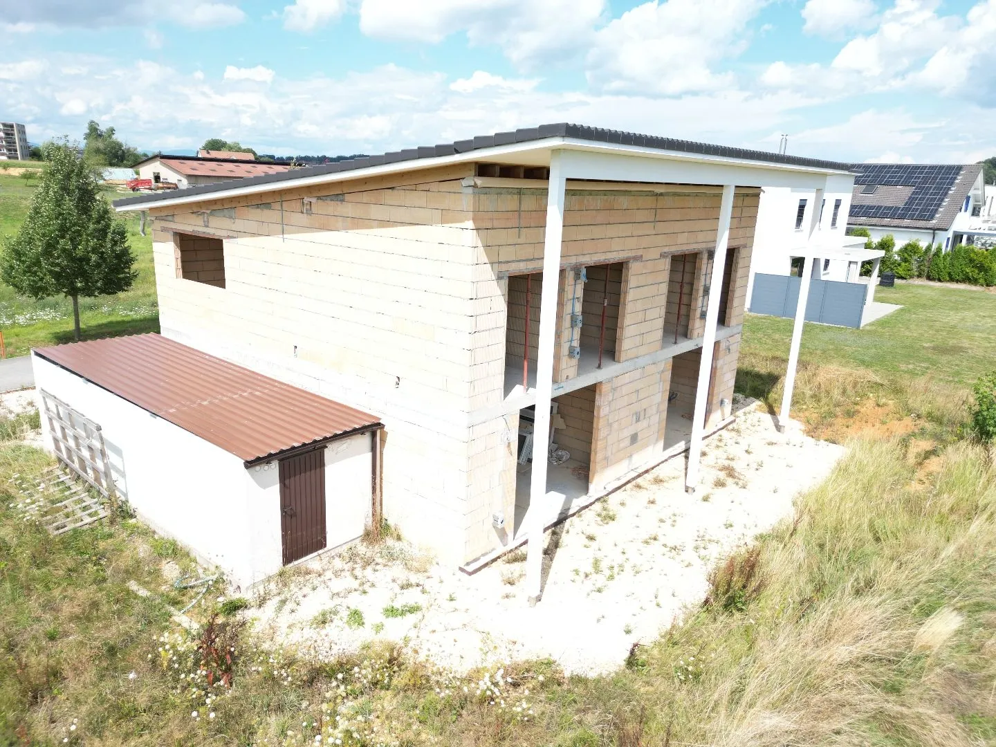 Costruisci la tua visione - Due case da completare in un angolo di verde - Foto 11 di 13