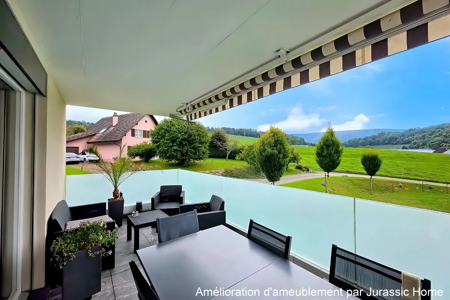 Appartamento luminoso e stupendo con grande terrazza e vista aperta - Foto 3 di 13