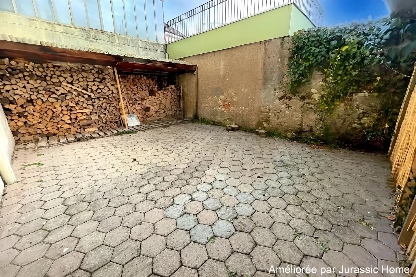 Appartement avec du cachet en vieille-Ville de Porrentruy avec terrasse commune - Photo 12 sur 13