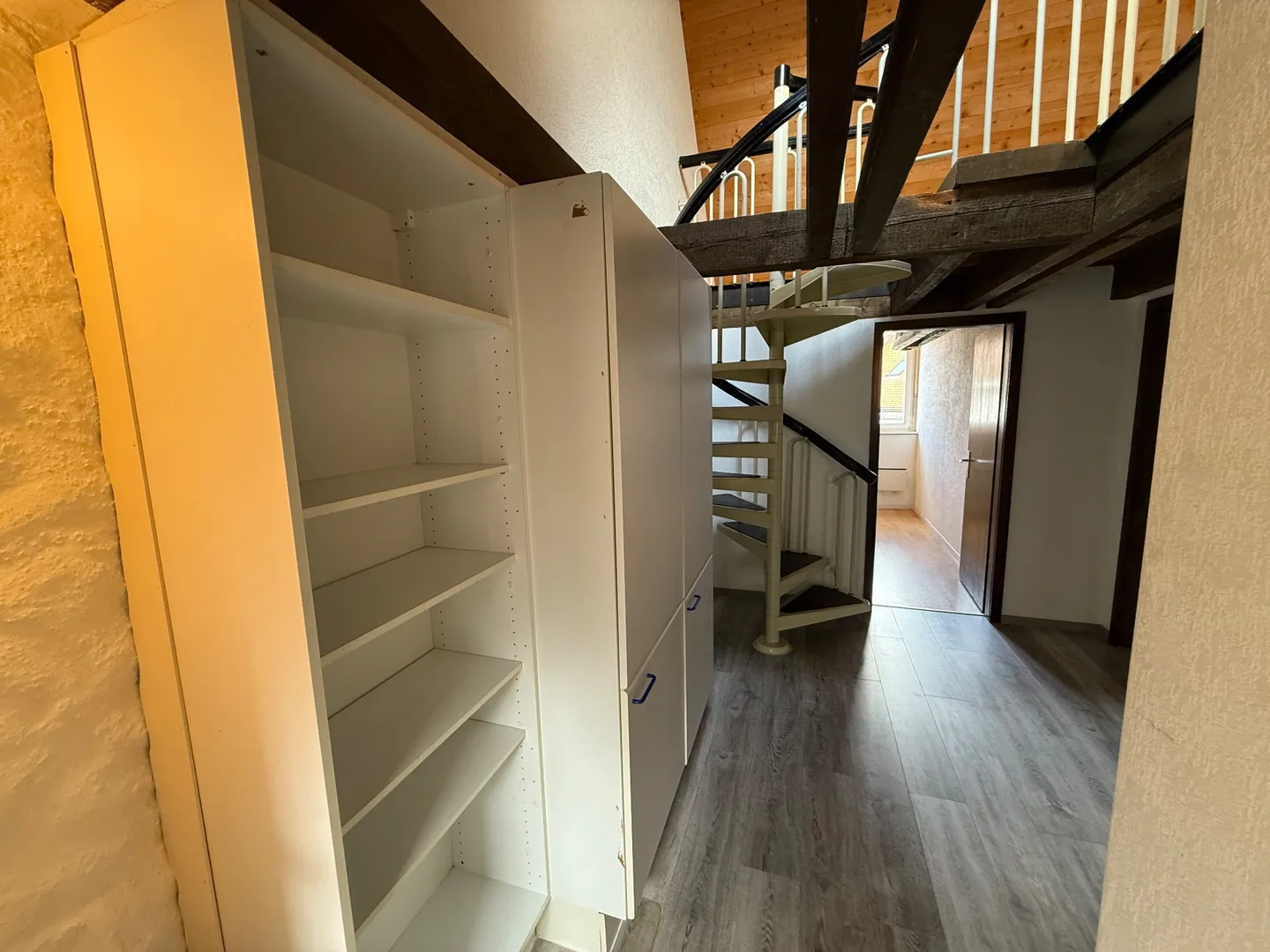 INCREDIBILE 6,5% / anno NETTO - Edificio nel centro storico con 8 appartamenti - OCCASIONE RARA - Foto 7 di 12