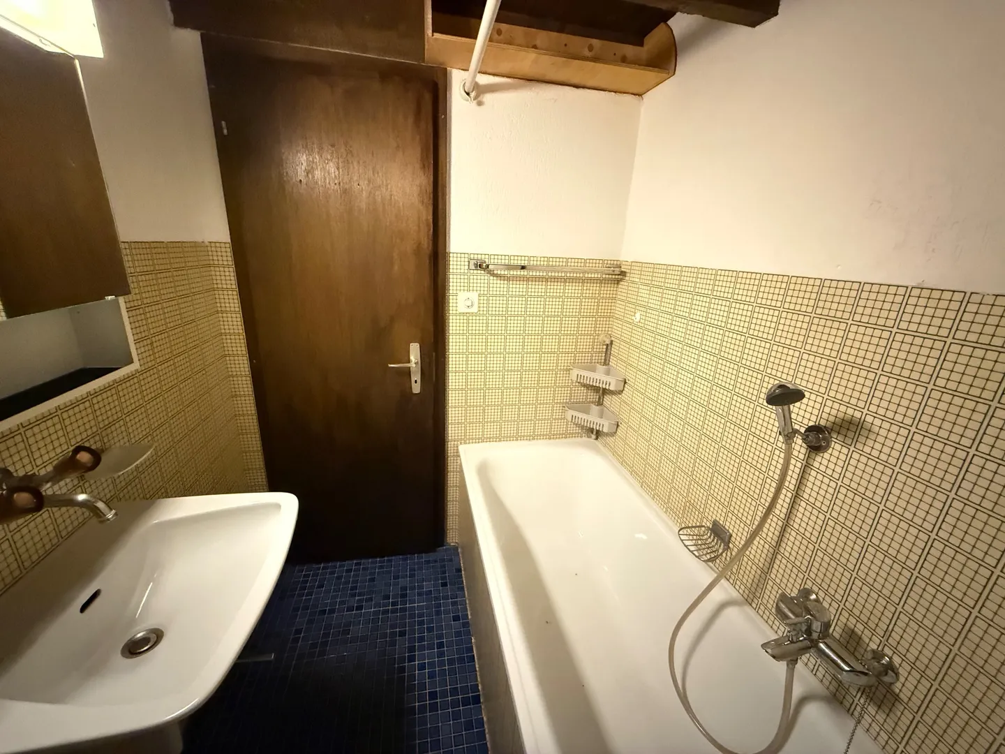 INCREDIBILE 6,5% / anno NETTO - Edificio nel centro storico con 8 appartamenti - OCCASIONE RARA - Foto 11 di 12