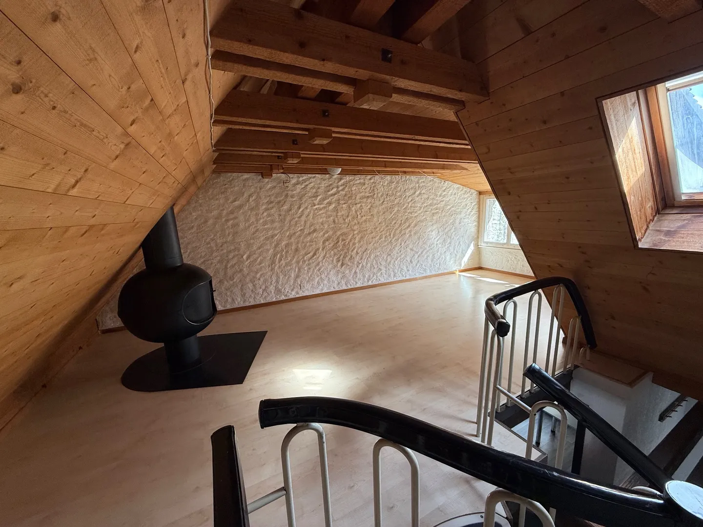 INCREDIBILE 6,5% / anno NETTO - Edificio nel centro storico con 8 appartamenti - OCCASIONE RARA - Foto 5 di 12