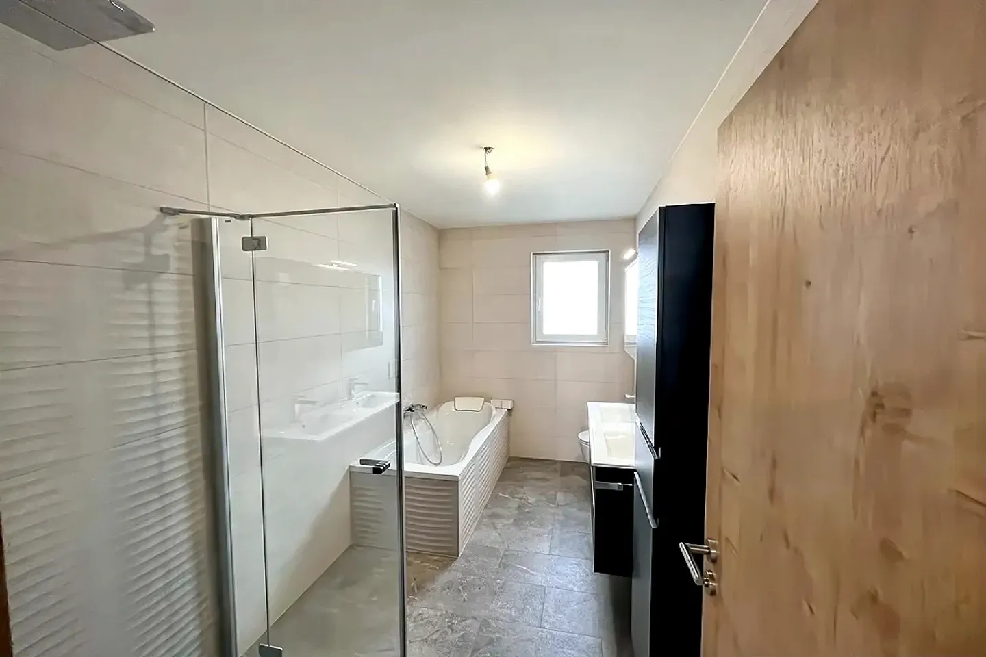 Neue Villa im Herzen von Ajoie - Foto 4 von 13
