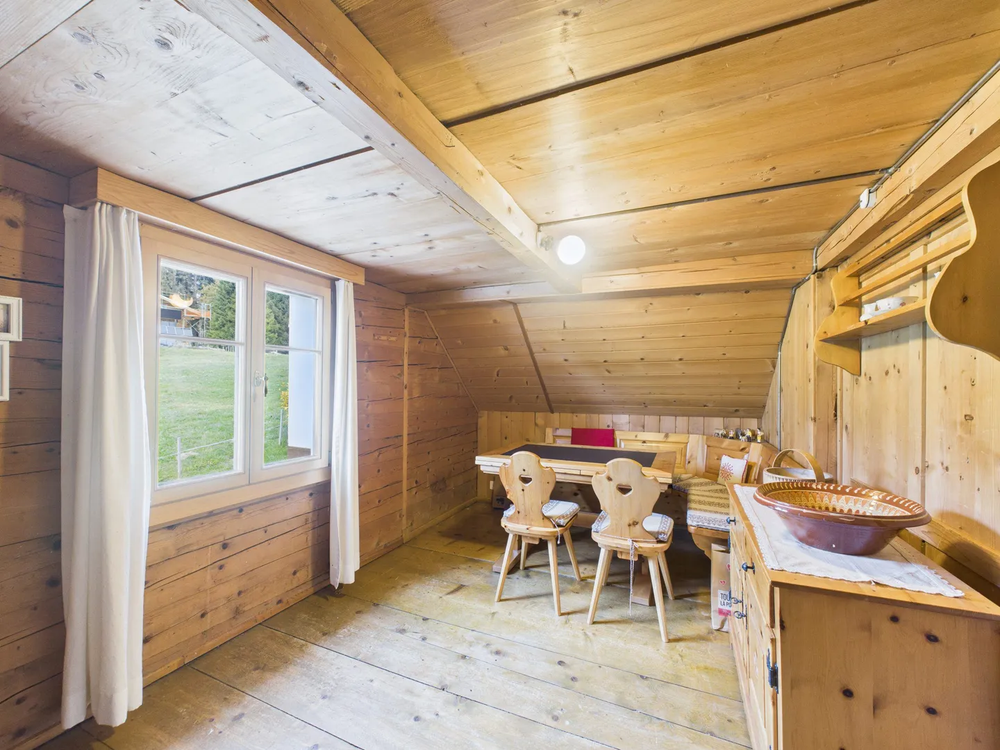 Panorama e fascino con vista montagna: vivere nel cuore della natura - Foto 8 di 12