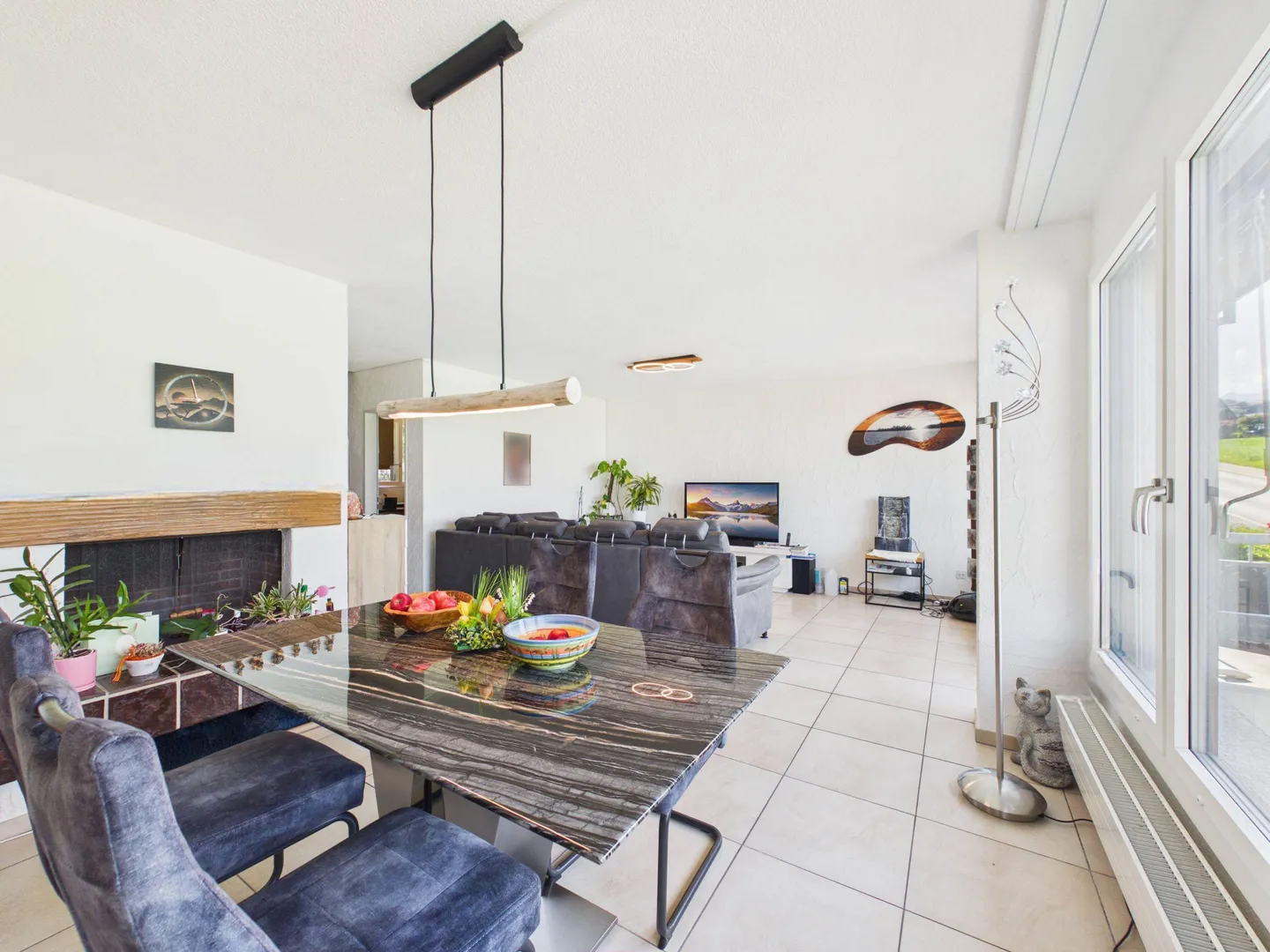 Casa semi-indipendente di 4,5 stanze con splendida vista sulle montagne e lontano a Uetliburg SG - Foto 5 di 10