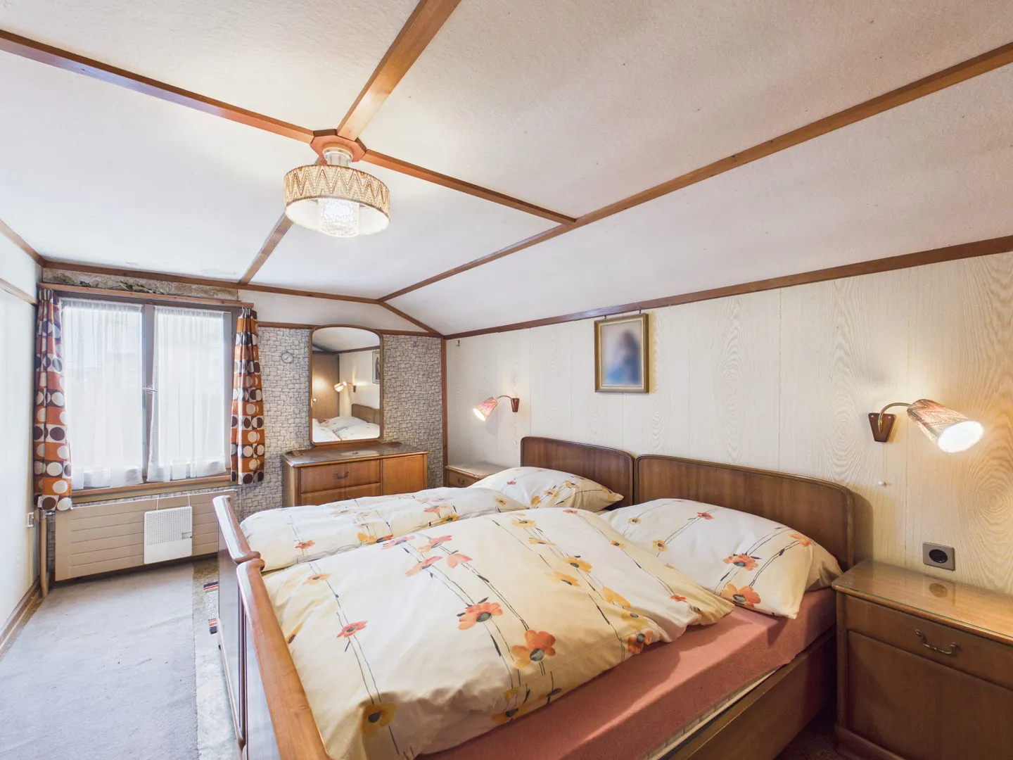 Casa unifamiliare con grande potenziale vicino al lago, circondata da un paesaggio montano mozzafiato - Foto 7 di 7