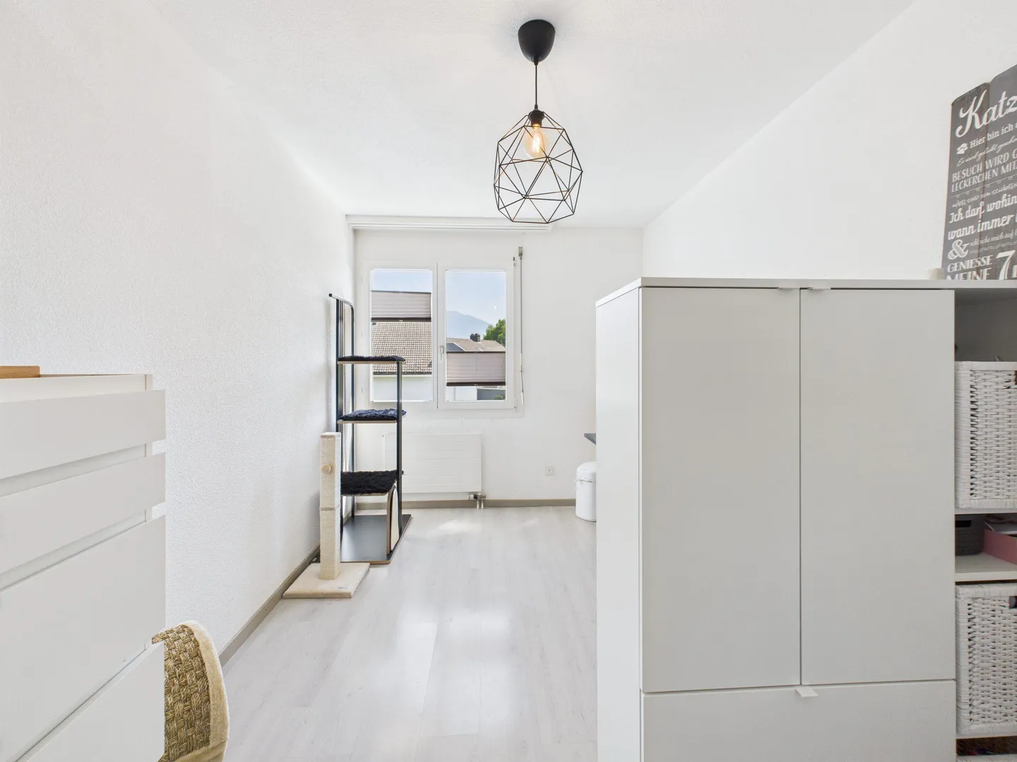 Maisonette penthouse with a view in a central location - Photo 8 of 9