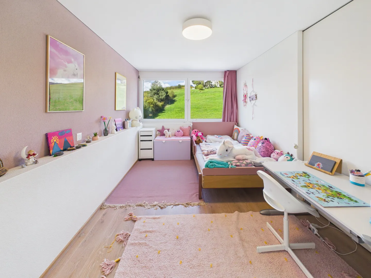 Modernes Einfamilienhaus mit Pool - Foto 9 von 12