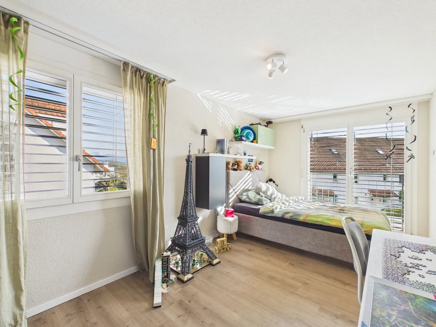 Sonniges Familienhaus mit Garten - Foto 6 von 10