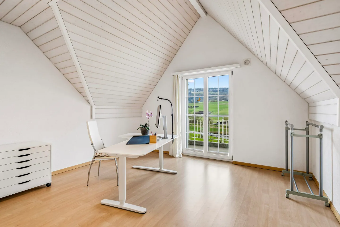 Casa unifamiliare in stile country con giardino idilliaco in una bellissima posizione - Foto 7 di 7