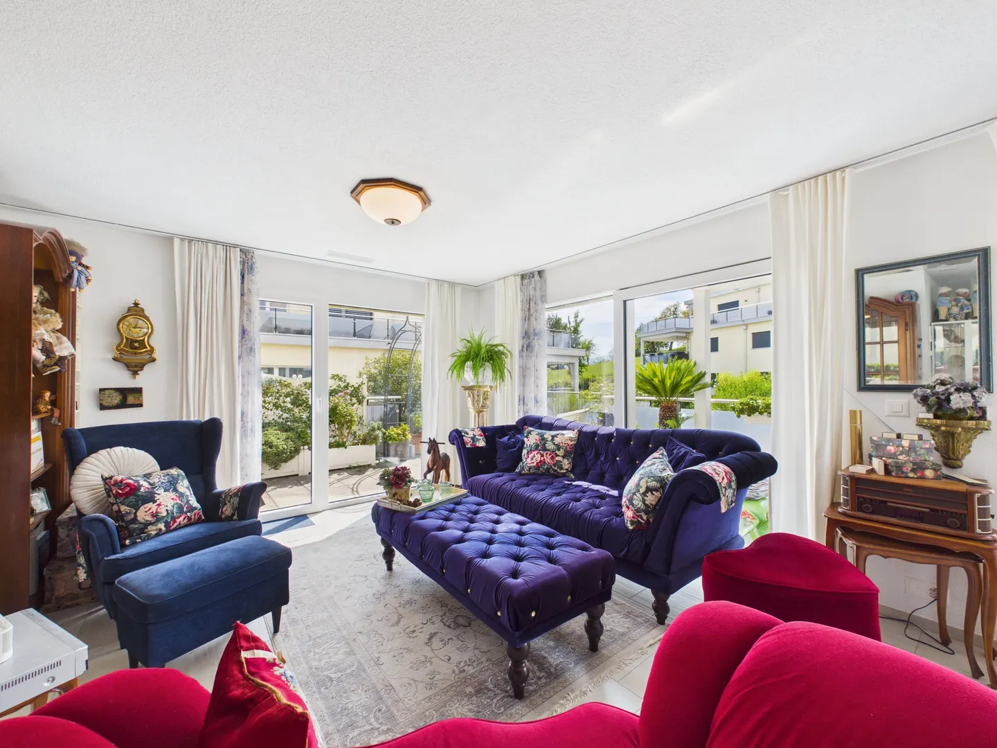 Penthouse apartment with plenty of privacy in a central yet nature-friendly location - Photo 9 of 13
