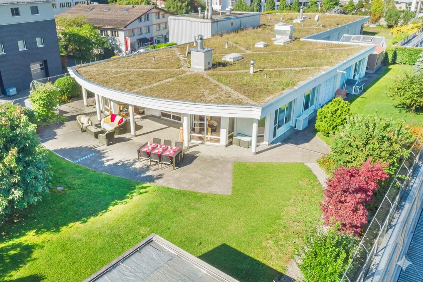 PENTHOUSE APARTMENT WITH GARDEN - Photo 5 of 13