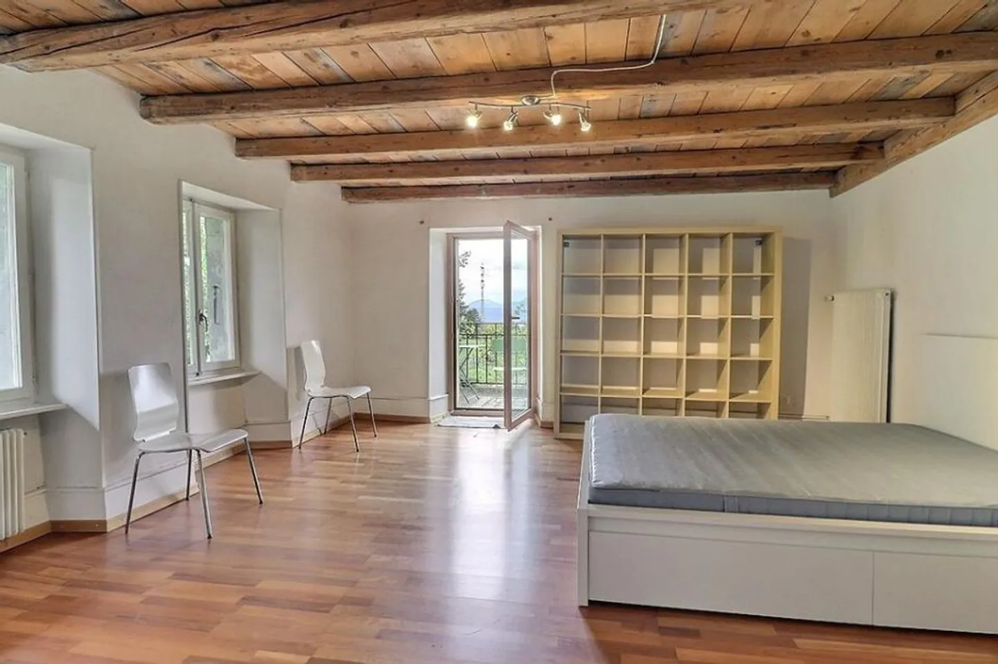 Selten! Großes, wunderschön gelegenes Bauernhaus mit Seeblick! - Foto 5 von 5