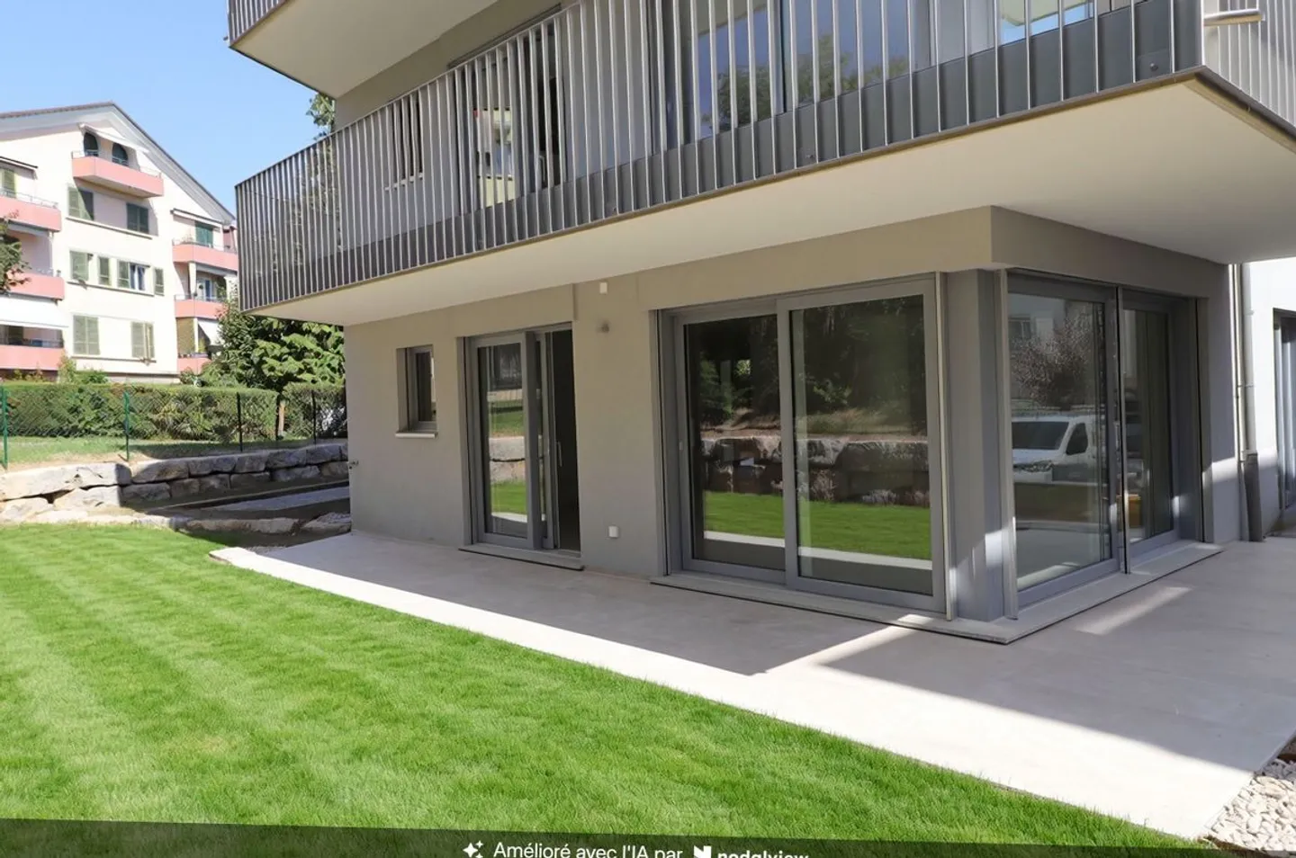 Rare à saisir! Magnifique appartement neuf en rez-jardin, 3 chambres, très proche du centre, quartier sans aucune nuisance! - Photo 4 of 5