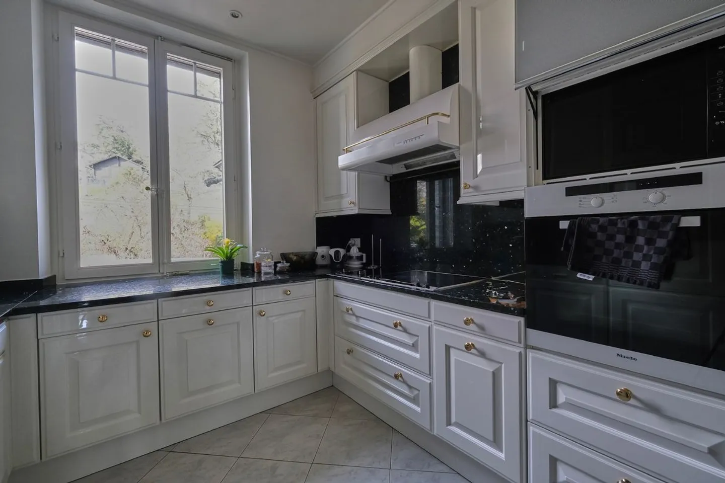 Luxuswohnung mit Seeblick - Foto 5 von 9