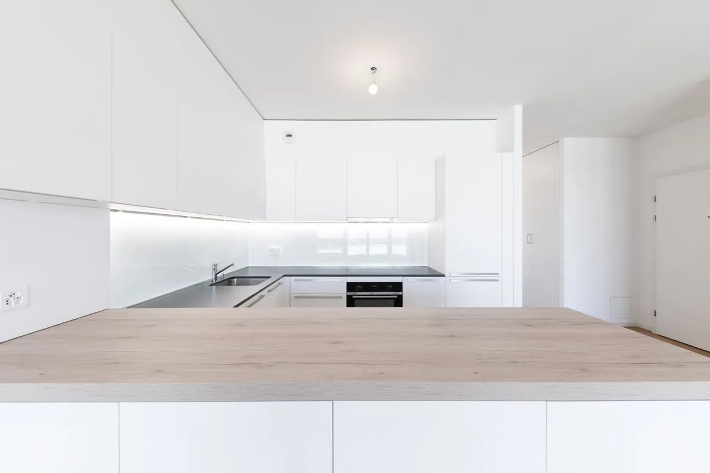 Stupendo attico nuovo con vista panoramica - Foto 6 di 13