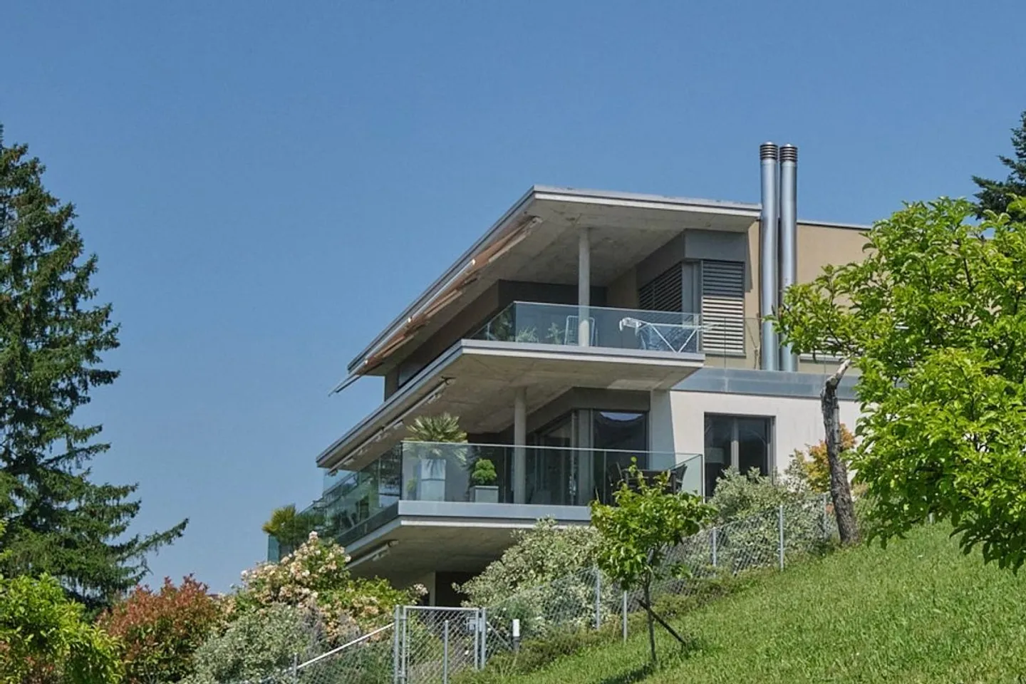 Superbo Appartamento con Vista Lago a Sud - Foto 12 di 12
