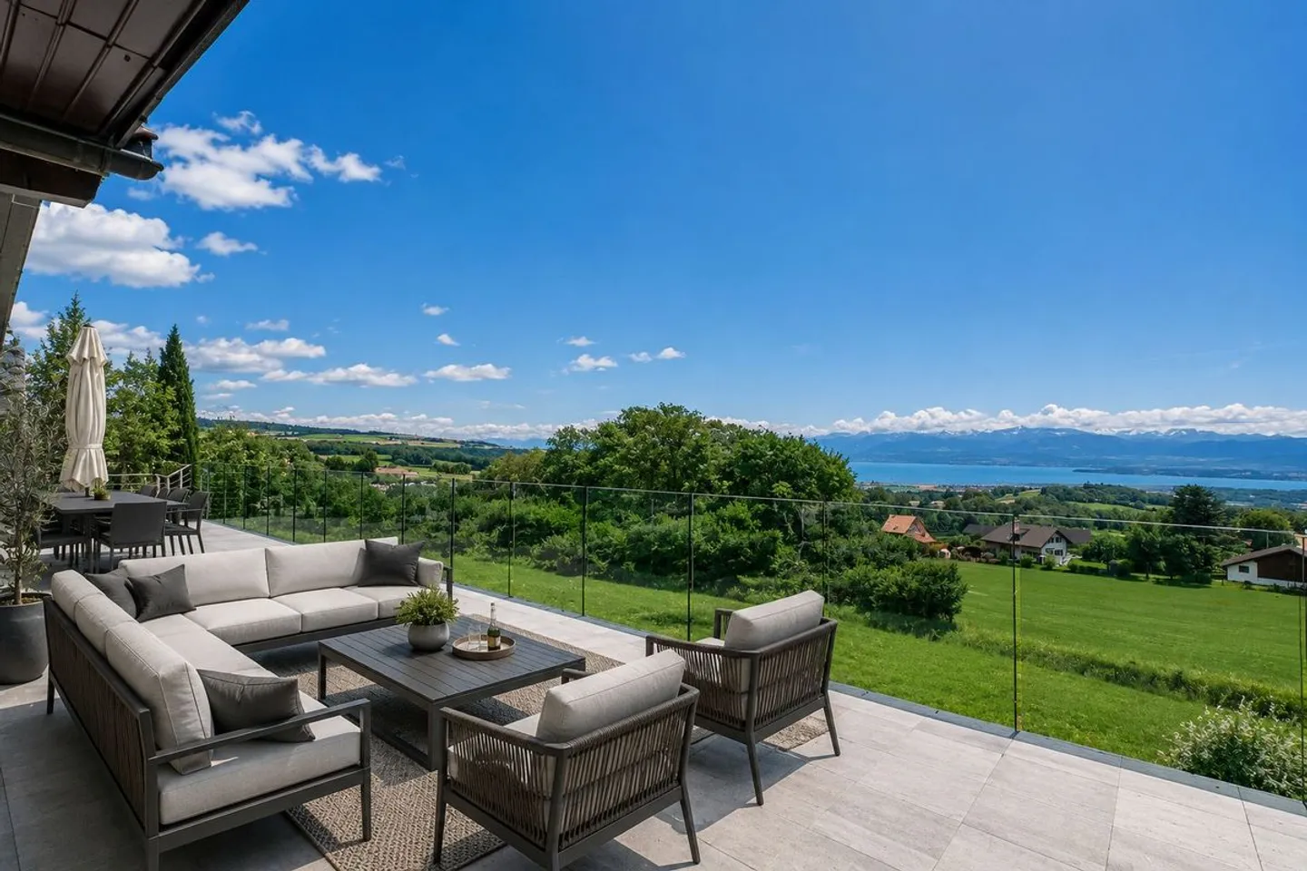 Villa individuelle avec vue sur le lac - Photo 1 sur 13