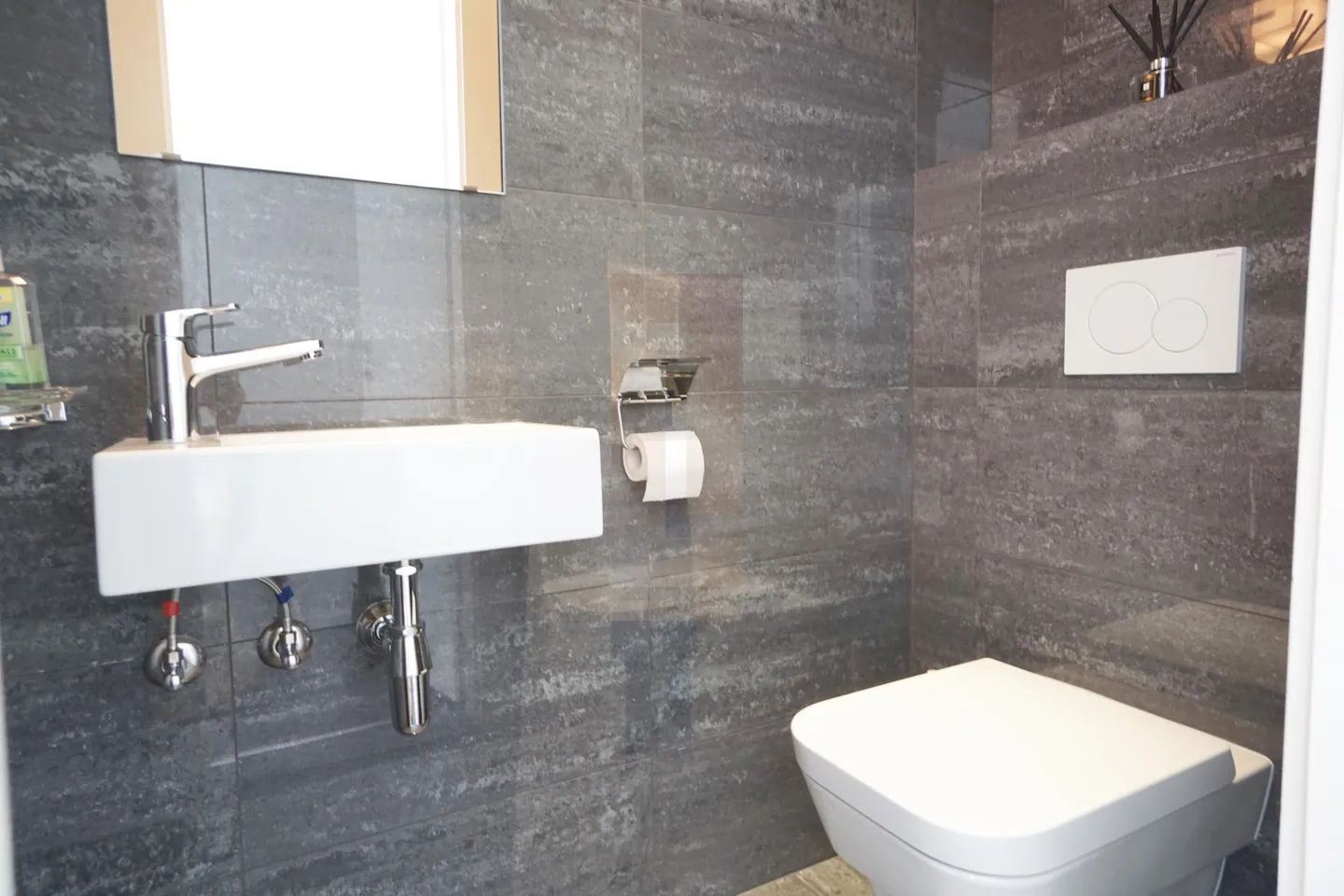 Wunderschöne möblierte Penthousewohnung im Herzen von Champel - Foto 12 von 13