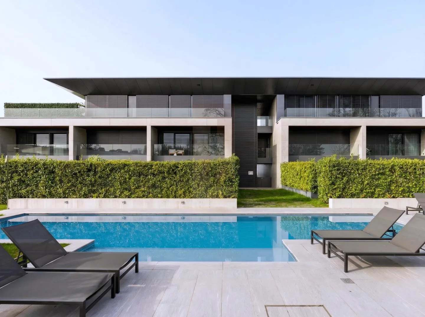 Townhouse élégant avec vue lac - Photo 1 sur 13