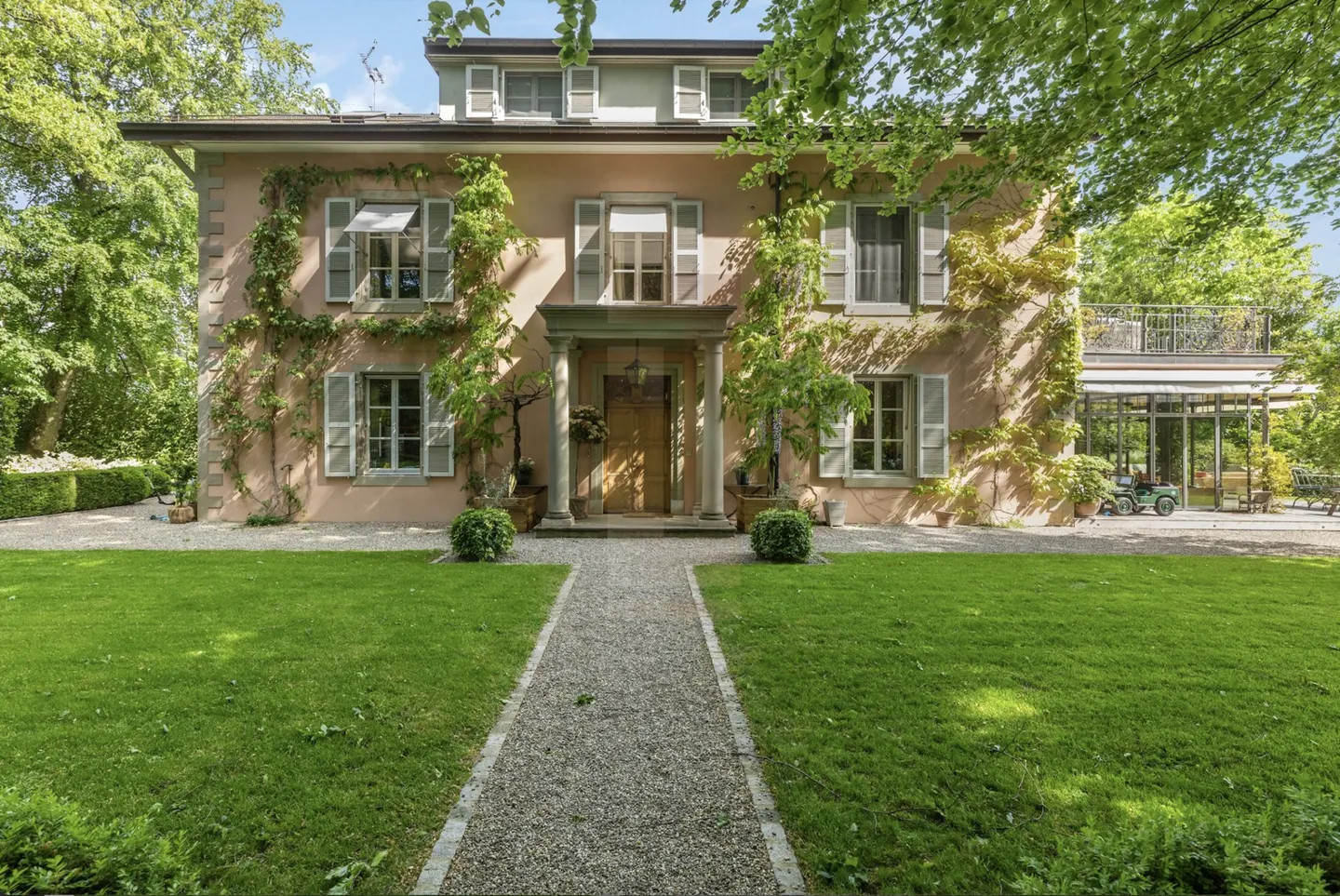 Magnificent Master House einen Steinwurf vom See entfernt - Foto 1 von 13