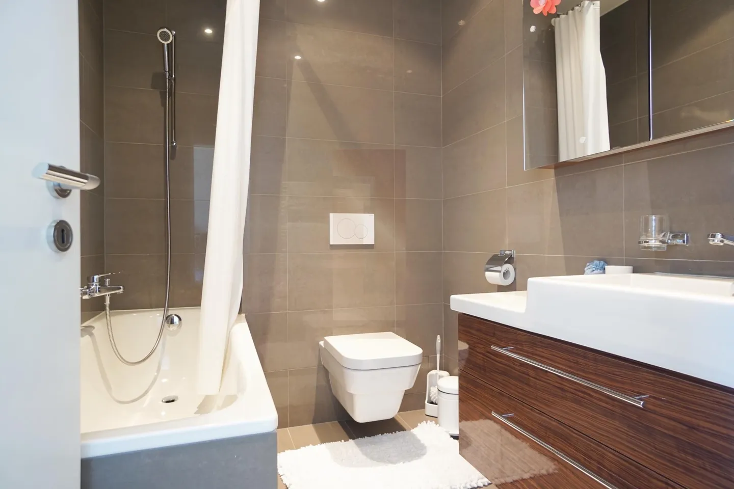 Wunderschöne möblierte Penthousewohnung im Herzen von Champel - Foto 11 von 13