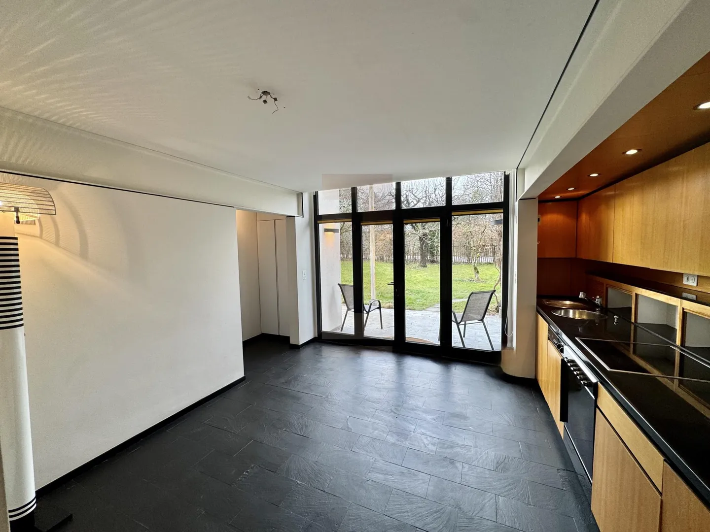 Casa atipica nel cuore di Chambesy - Foto 3 di 10