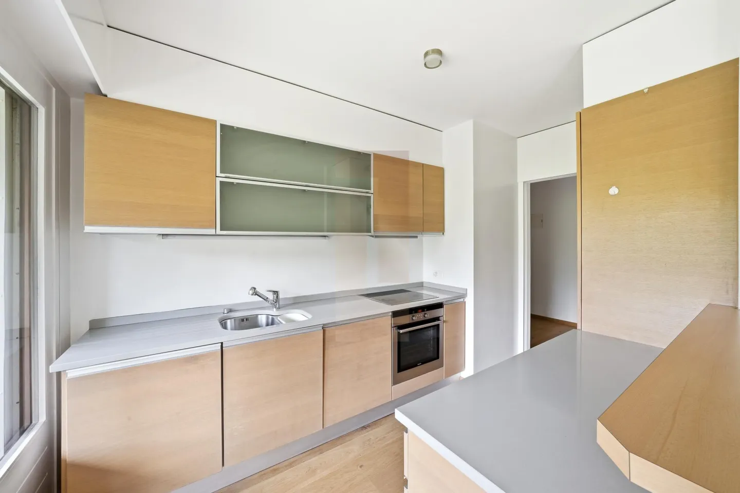Bellissimo appartamento in una residenza con piscina - Foto 4 di 8