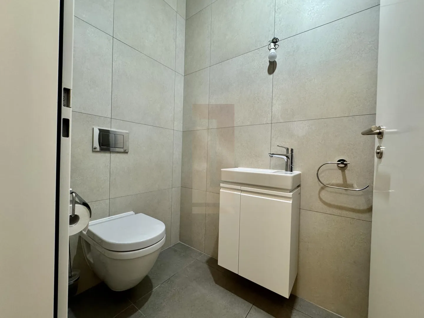 Schöne moderne Wohnung in der Nähe des Stadtzentrums - Foto 13 von 13