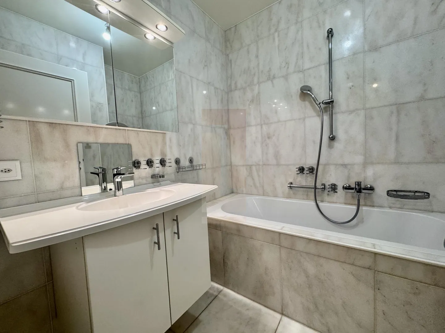 Superbo appartamento a due passi dal centro città - Foto 13 di 13