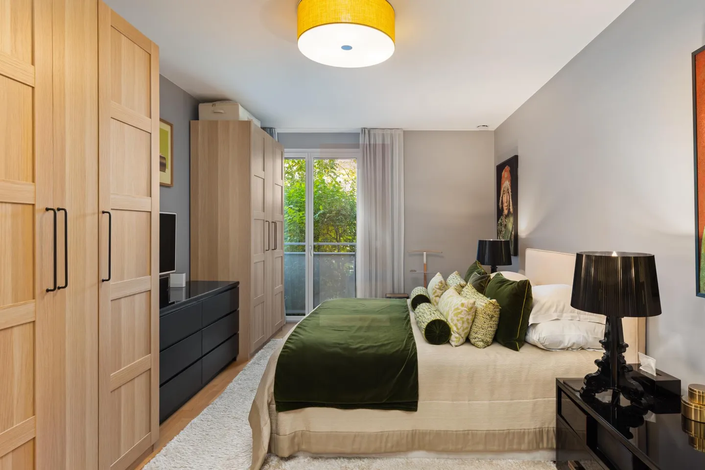 Exklusivität: Fertiggestelltes Apartment in einer Residenz mit Privatpark - Foto 4 von 5
