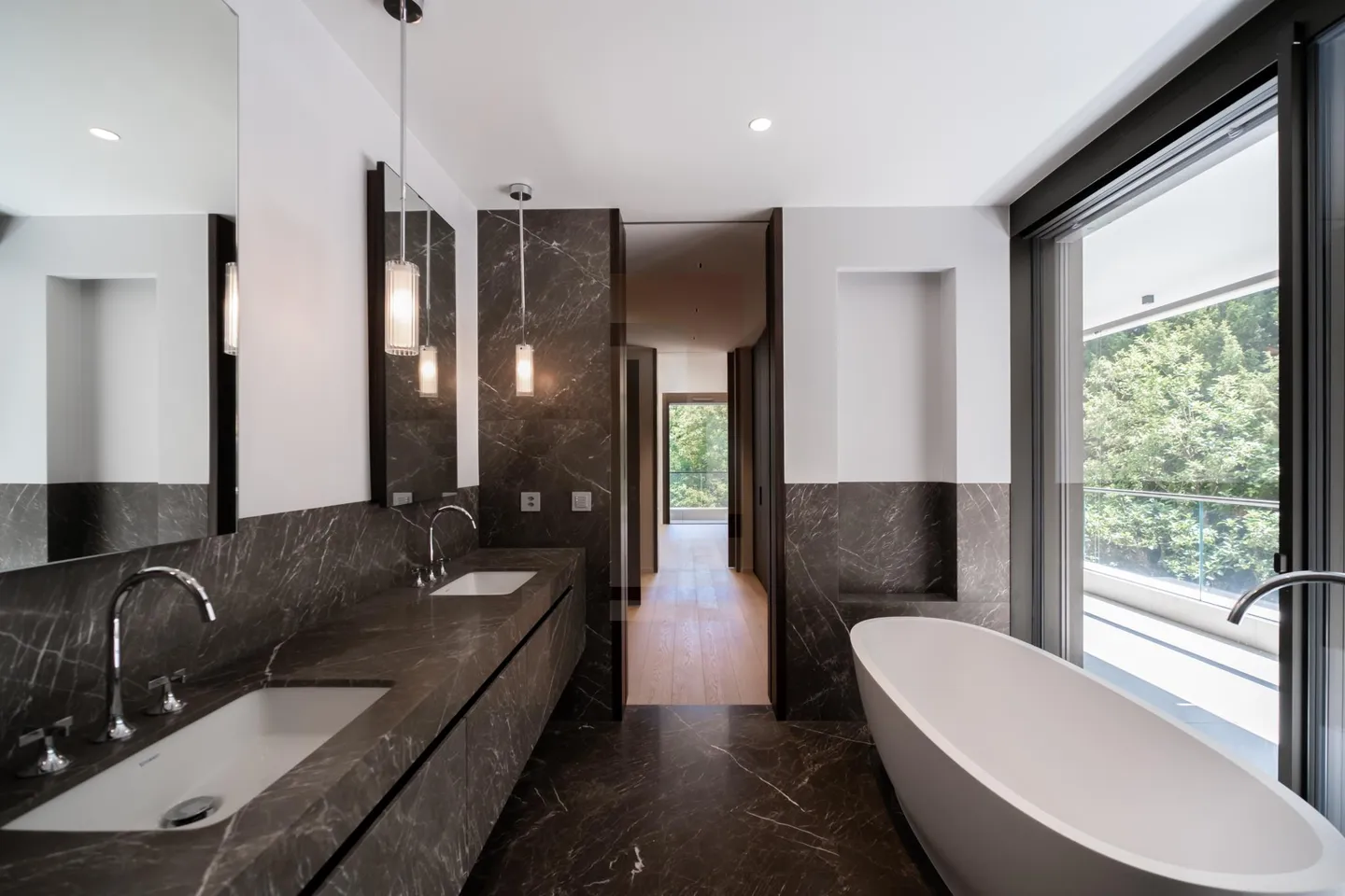 Superb contemporary apartment in Chêne-Bougeries - Photo 10 of 11