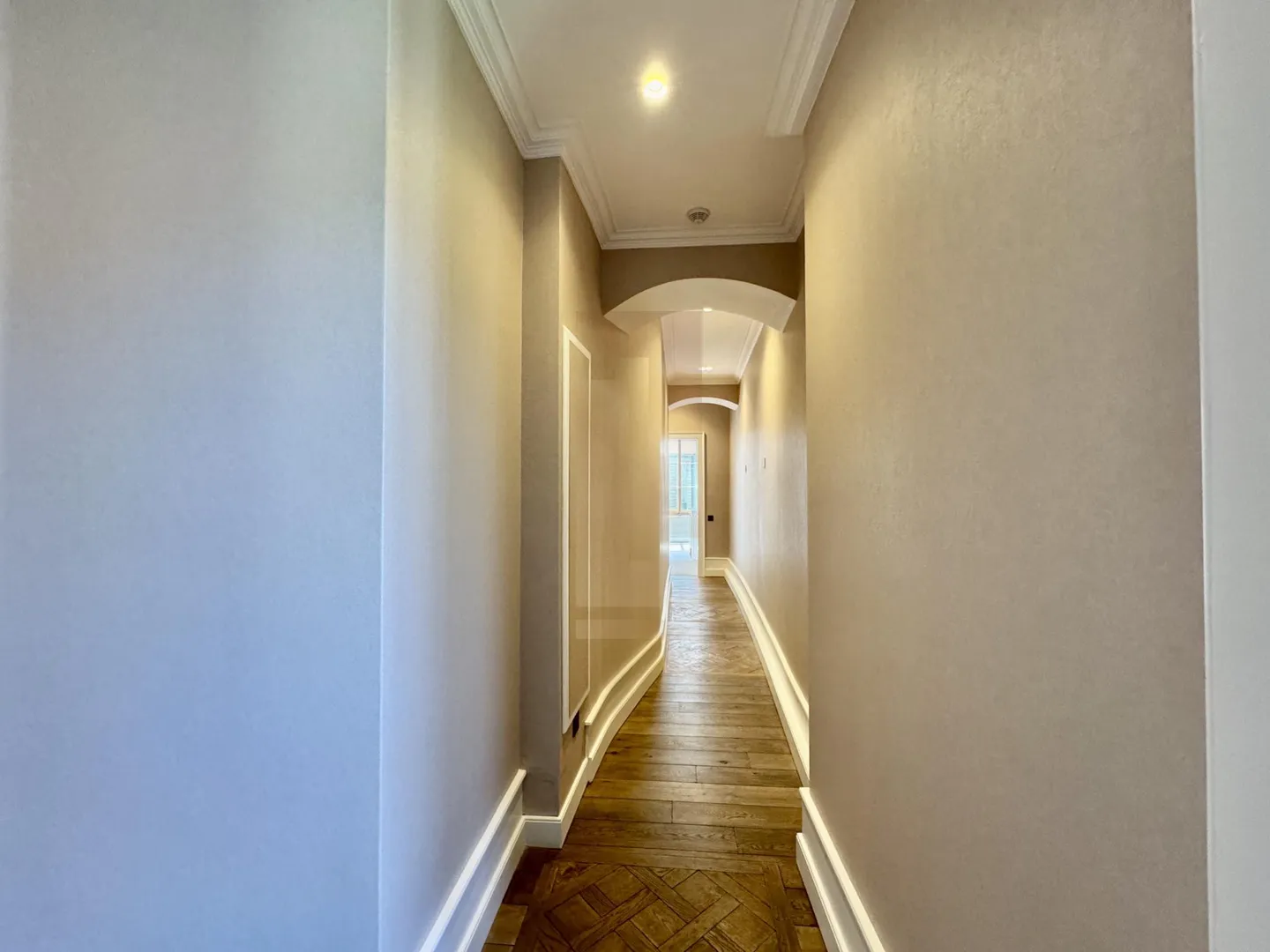 Superbe appartement rénové au coeur de la vieille ville - Photo 7 sur 13