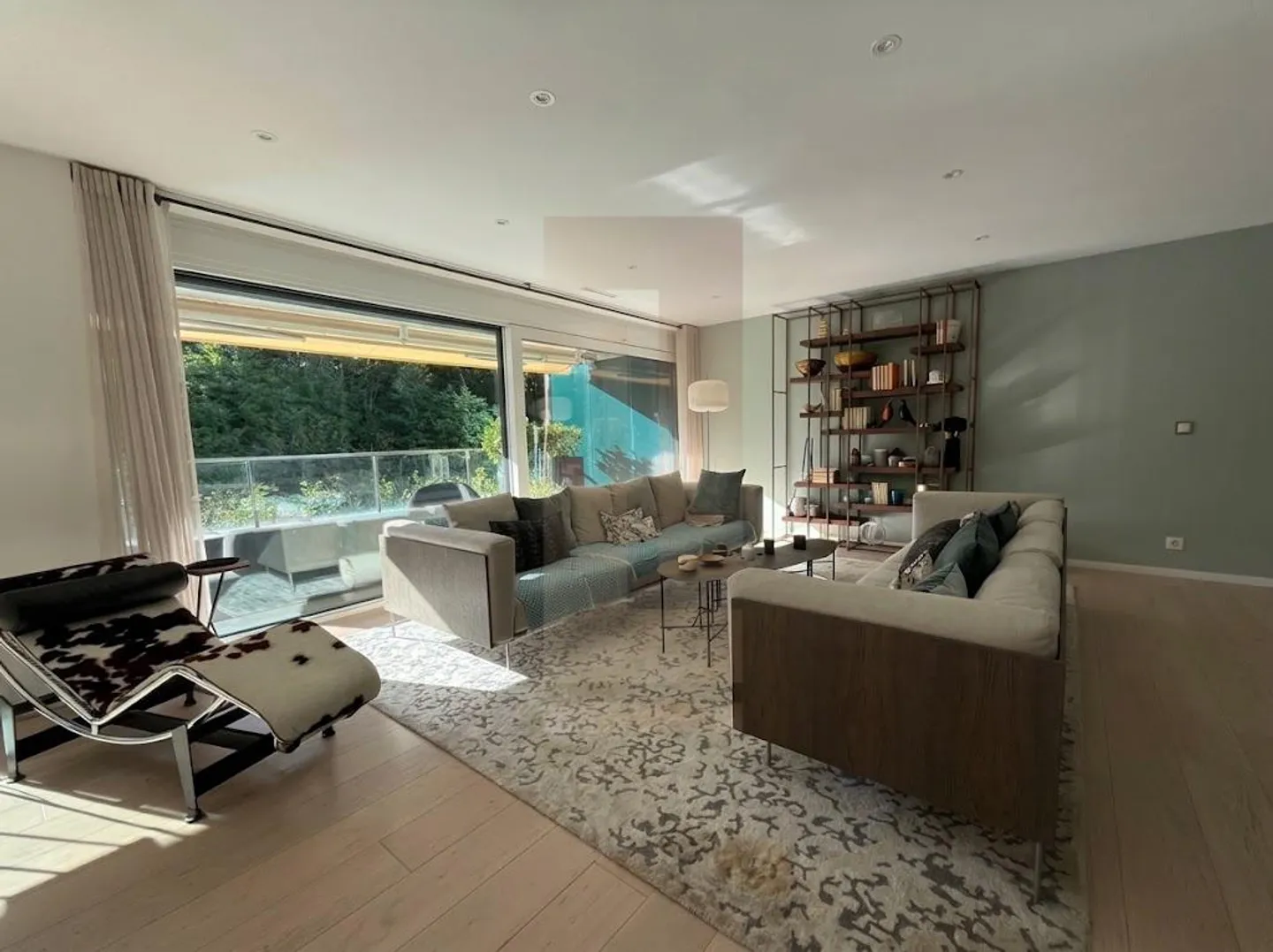 Appartement d'exception avec terrasse - Photo 2 sur 5