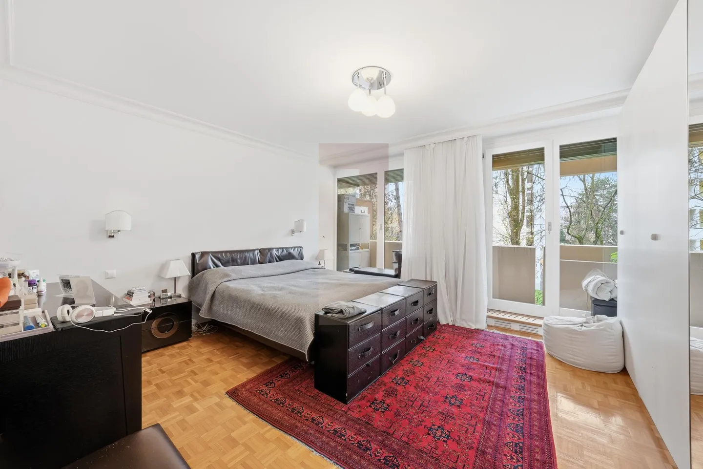 Prestigieux appartement traversant à Champel - Photo 8 sur 13