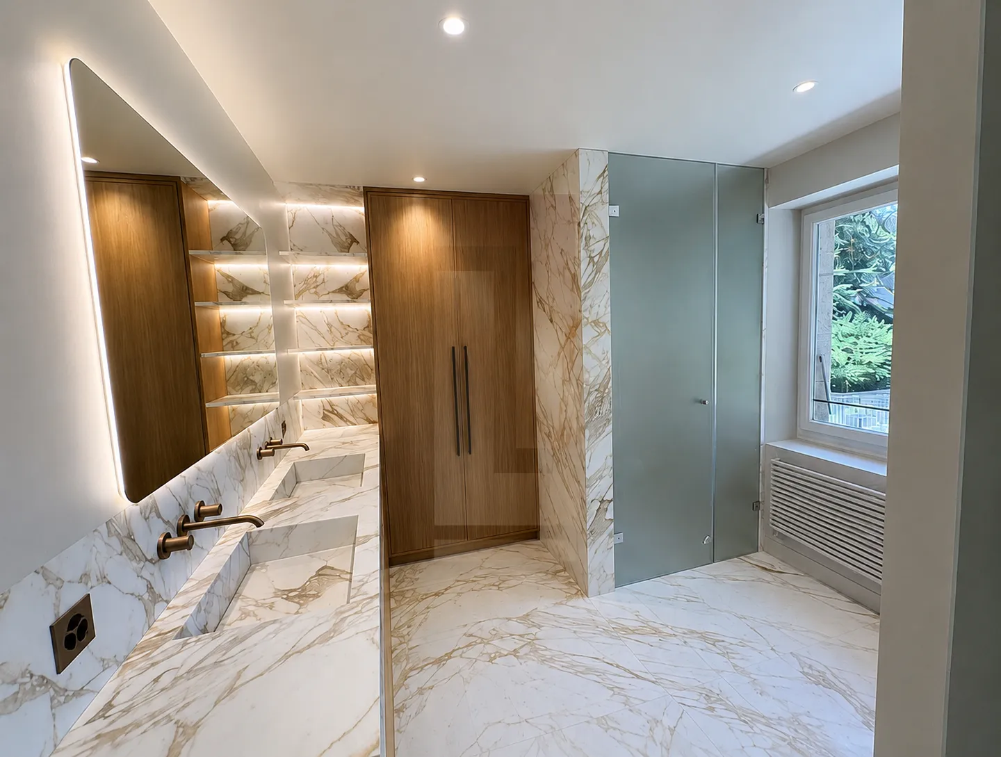Luxurious renovated villa near the International School - Photo 8 of 13