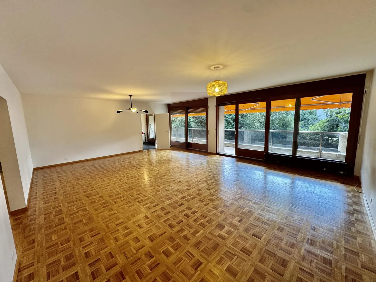 Hochwertige Wohnung - Foto 4 von 13