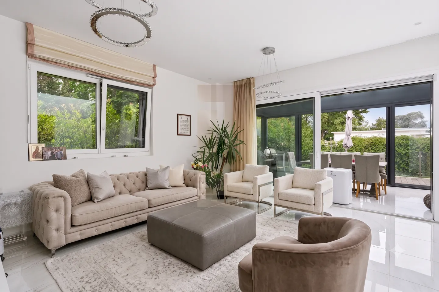 Villa moderne près du lac - Photo 3 sur 8