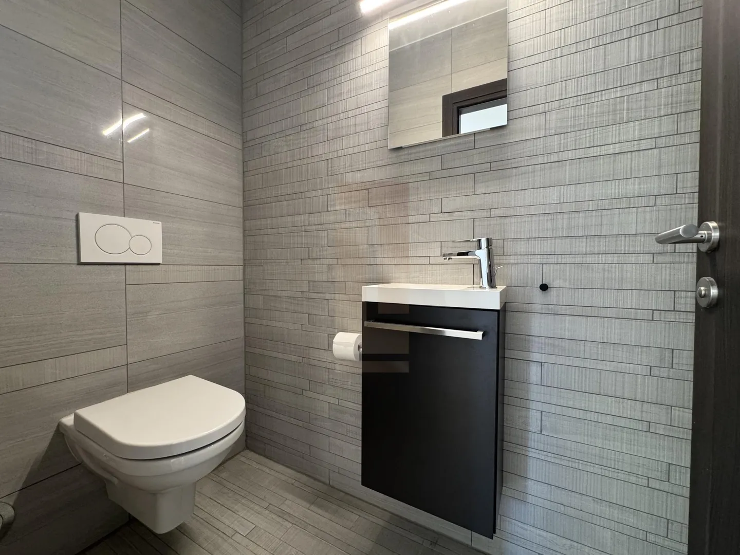 Bel appartement moderne proche du centre - Photo 9 sur 9