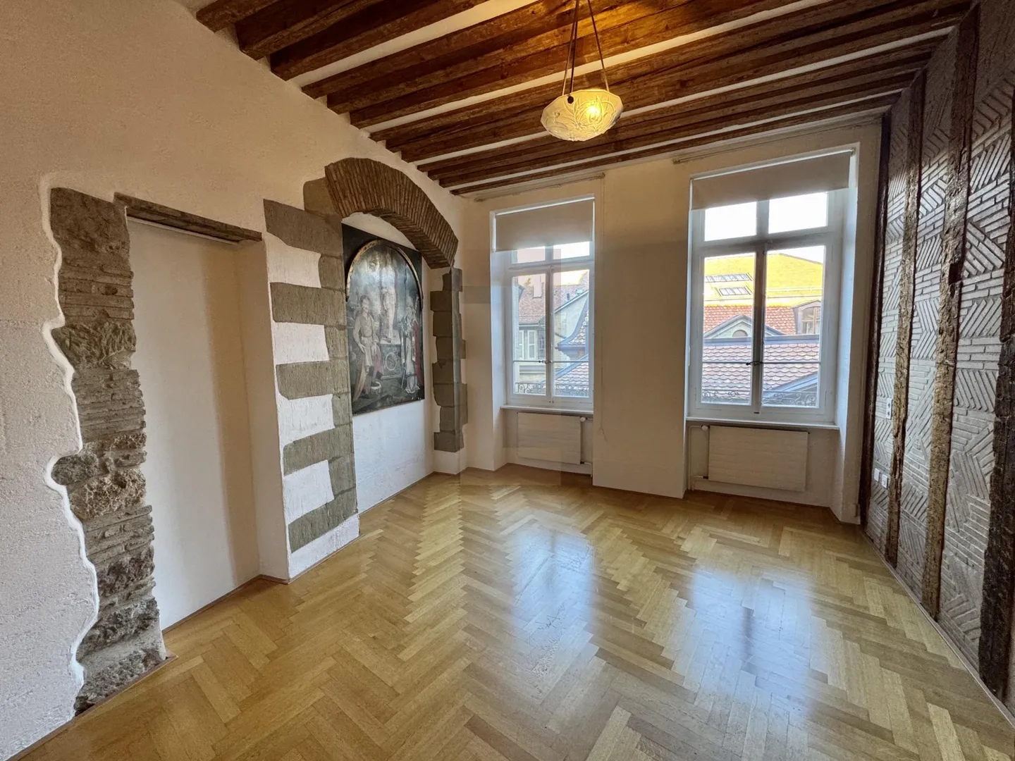 Superb apartment with private terrace - Photo 9 of 13