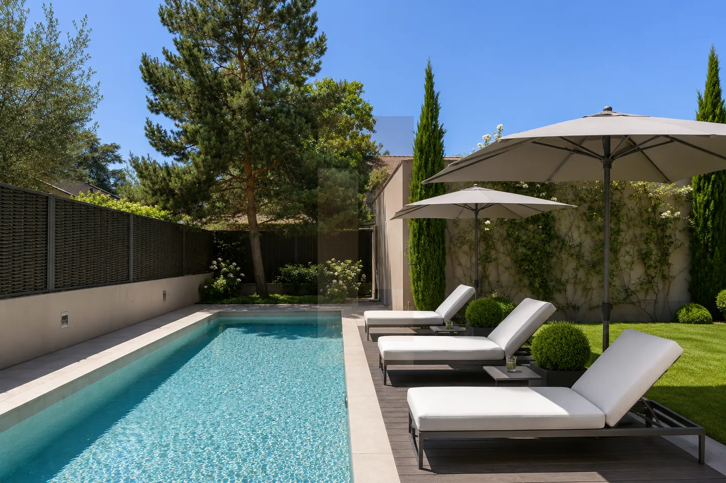 Exclusivité: Magnifique villa contemporaine, clé en mains - Photo 2 of 6