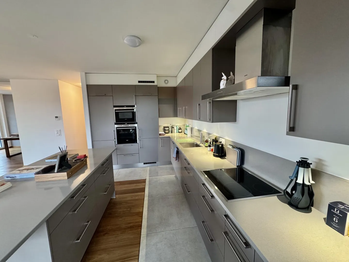 Schöne moderne Wohnung in der Nähe des Stadtzentrums - Foto 1 von 13