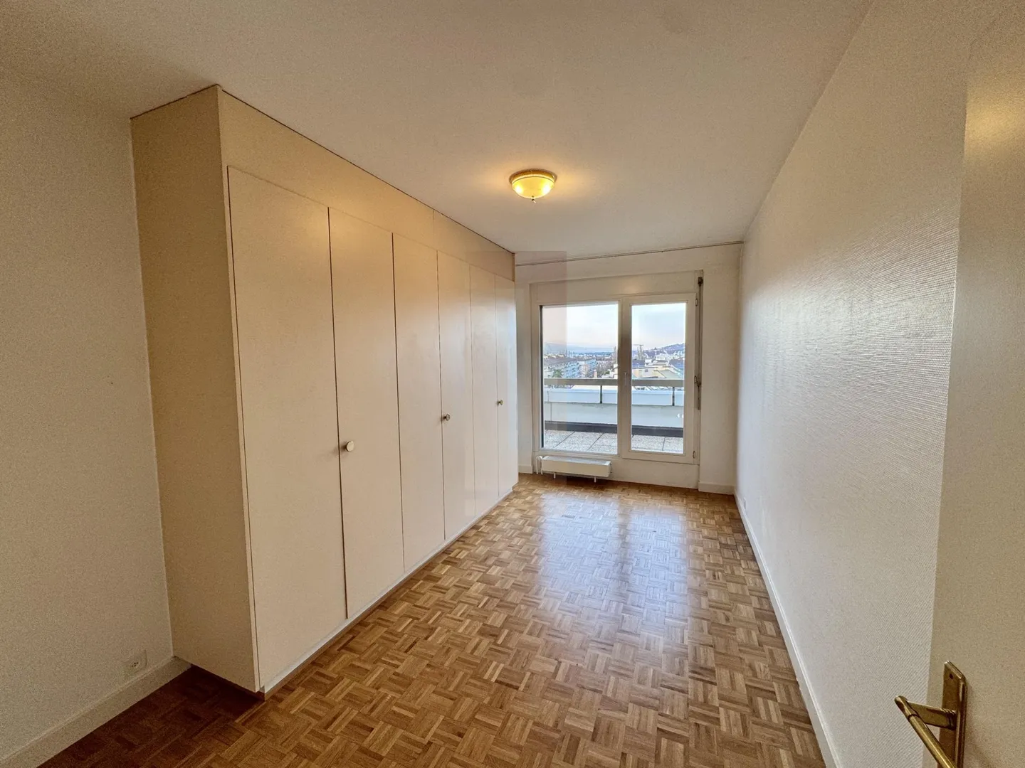 Schönes Penthouse mit Terrasse und 180-Grad-Blick - Foto 11 von 13