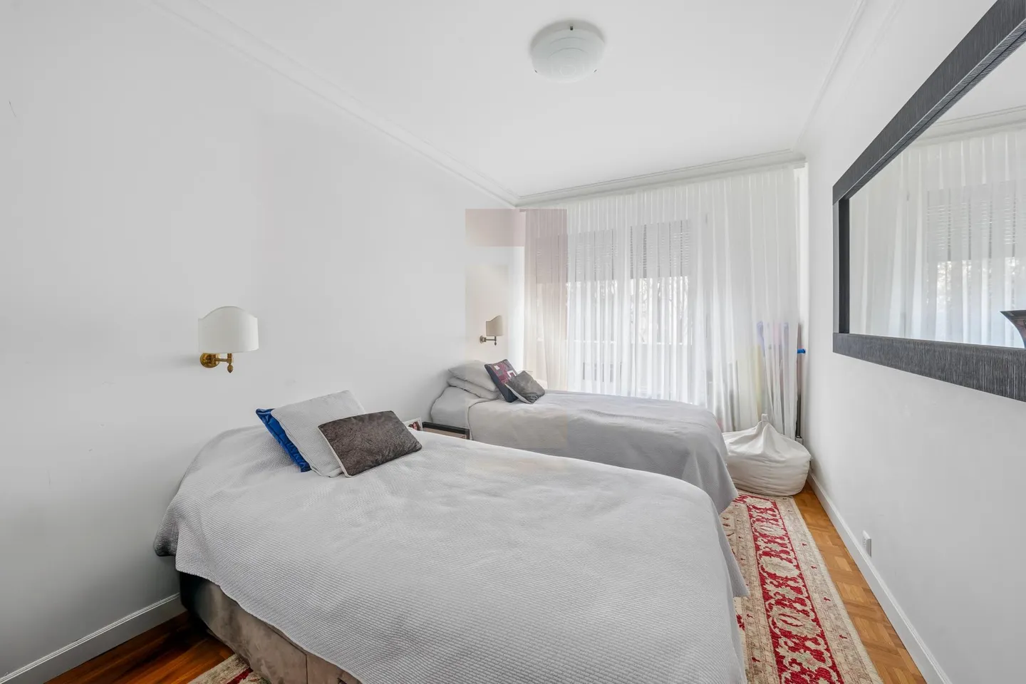 Prestigieux appartement traversant à Champel - Photo 10 sur 13