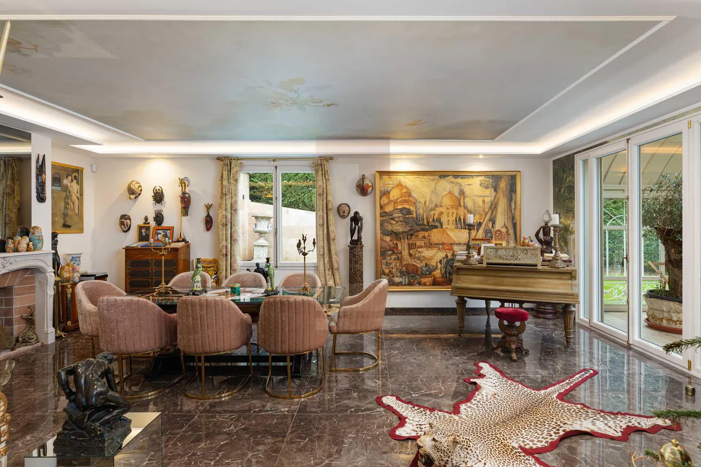 Esclusività: Magnifica villa classica vicino al golf - Foto 1 di 7