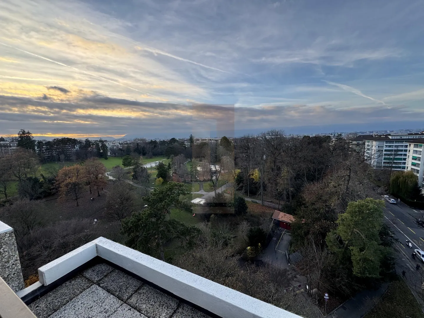 Schönes Penthouse mit Terrasse und 180-Grad-Blick - Foto 7 von 13
